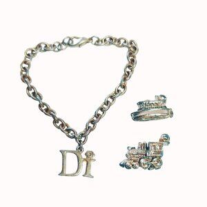 Vintage DI Diamond International Charm Bracelet With Boat Train Charms